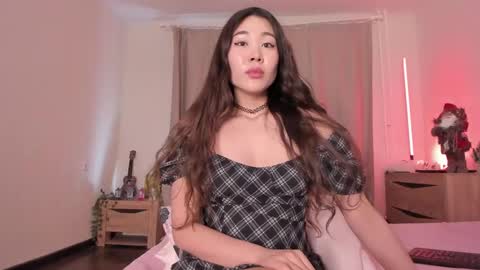 Kate online show from 12/25/24, 03:06