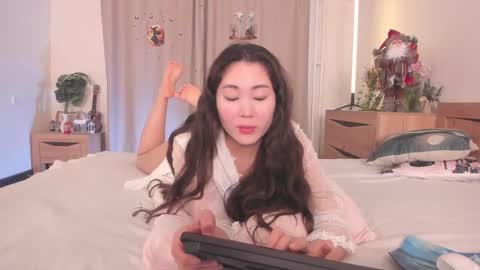 Kate online show from 12/20/25, 10:33