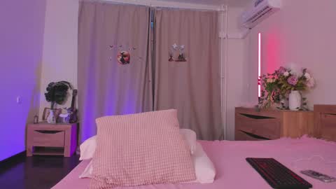 Kate online show from 03/06/26, 03:08