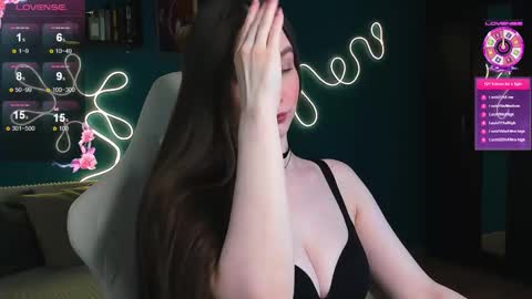 Katie online show from 09/18/25, 10:45