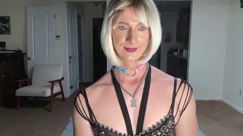 katiebabykitty online show from 04/18/26, 03:21