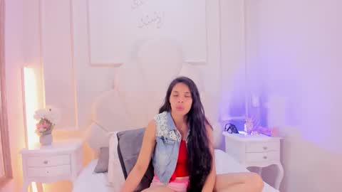 katiejonees online show from 01/16/26, 11:36