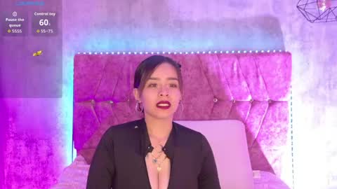 Snapshot of katiie_m chatting on 06/05/26, 07:58 Katie online show from 06/05/26, 07:58