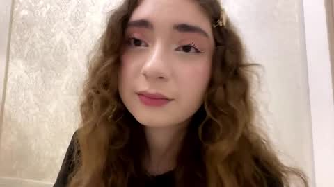 Rosie online show from 05/15/26, 06:59