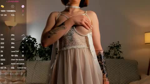 Scarlett online show from 05/02/26, 01:27