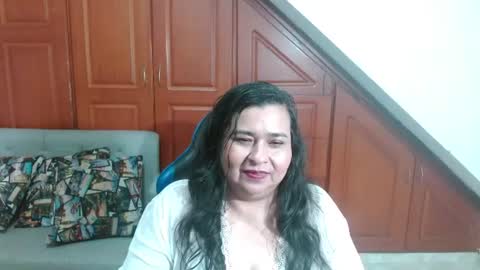 Snapshot of katiuka_rm chatting on 06/23/26, 02:04 Katiuka online show from 06/23/26, 02:04