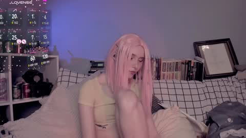 katkittykate online show from 12/04/25, 03:54