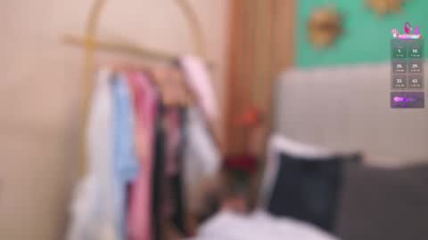 Snapshot of katlyn_martins chatting on 11/08/25, 06:51 K A T L Y N online show from 11/08/25, 06:51