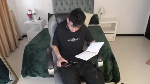 Katnia and Marcuz online show from 12/22/24, 07:42