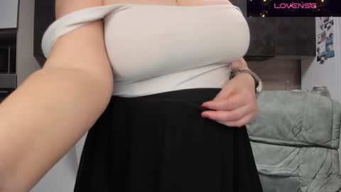 Snapshot of katniss_k chatting on 01/03/25, 01:14 katniss_k online show from 01/03/25, 01:14