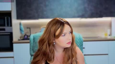 katniss_k online show from 10/27/25, 06:17