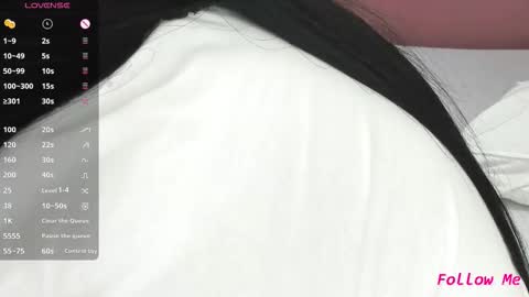  Katriana  online show from 11/22/25, 10:31