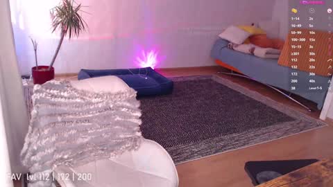Snapshot of katrin_fox chatting on 02/06/25, 10:59 pvt open online show from 02/06/25, 10:59