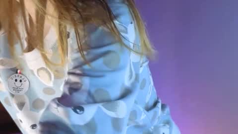 Snapshot of katrin_james chatting on 02/18/26, 09:11 Kate online show from 02/18/26, 09:11