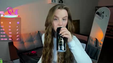 Katrina Bail online show from 02/11/26, 01:10