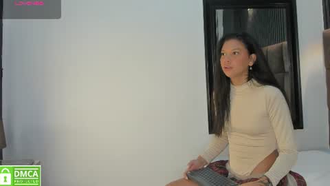 Snapshot of katrina_burns chatting on 06/27/26, 10:37 Katrina online show from 06/27/26, 10:37