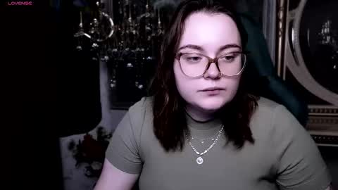 Katrin online show from 09/26/25, 04:33
