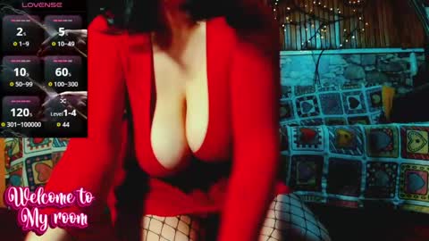 Snapshot of katrinedenev chatting on 05/20/26, 10:38 KatrineDenev online show from 05/20/26, 10:38