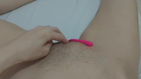 Snapshot of katrinna_arinna chatting on 01/13/25, 12:24 katrina dont forget to give me thumbs up online show from 01/13/25, 12:24