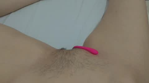 Snapshot of katrinna_arinna chatting on 01/25/25, 08:53 katrina dont forget to give me thumbs up online show from 01/25/25, 08:53