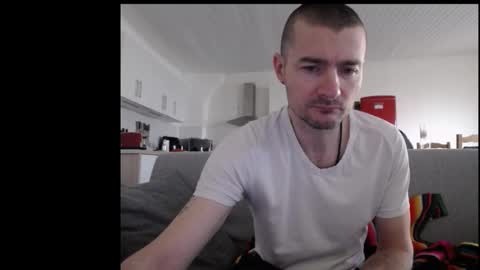 Snapshot of katsufr chatting on 03/03/25, 07:10 demyx online show from 03/03/25, 07:10