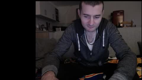 Snapshot of katsufr chatting on 03/09/25, 05:28 demyx online show from 03/09/25, 05:28