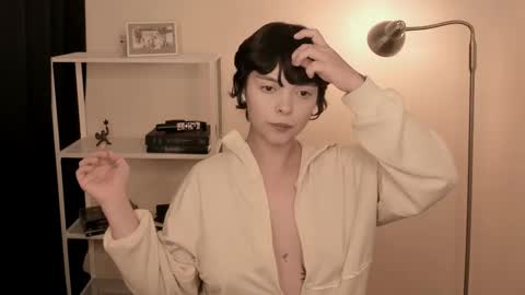 katsuro online show from 10/27/25, 09:19