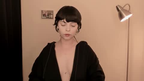 katsuro online show from 12/03/25, 08:51