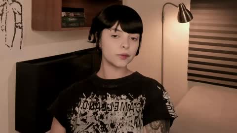 Snapshot of katsurotaro chatting on 05/31/26, 08:43 katsuro online show from 05/31/26, 08:43