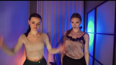 katt_yy online show from 02/08/25, 05:51