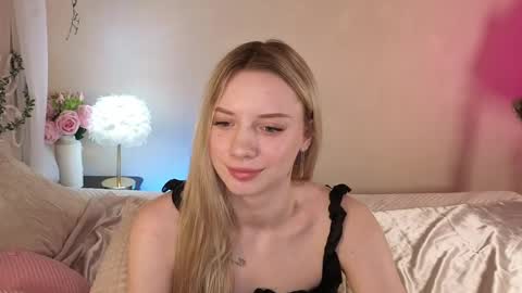 katt_yy online show from 05/20/26, 05:13