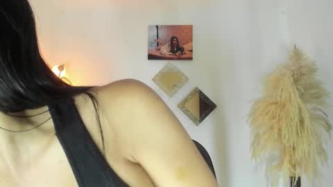 katta_c online show from 11/24/25, 11:04