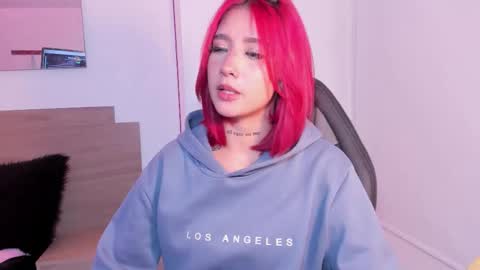 katta_martini_ online show from 11/21/25, 02:27