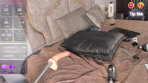 Katerine online show from 02/06/25, 09:43