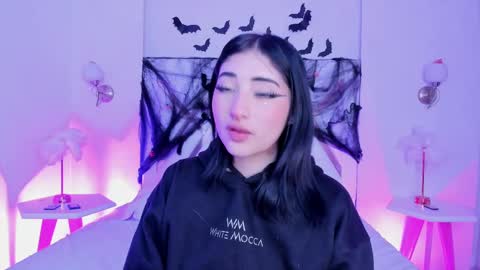 katt  online show from 10/19/25, 03:40