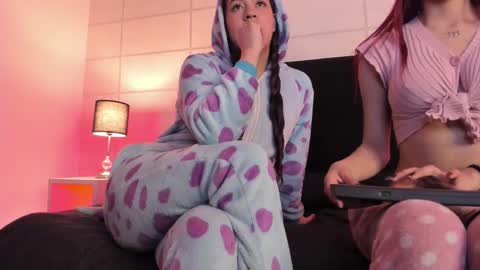 kattexxx online show from 10/30/25, 05:42