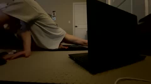 Josie live show Tuesday Wednesday and Thursday online show from 09/26/25, 03:27