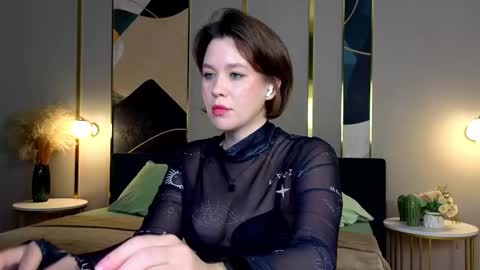 Snapshot of katttymoon_ chatting on 09/26/25, 01:09 Goddess Katy VACATION online show from 09/26/25, 01:09