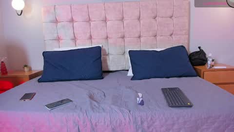 katty_cute19 online show from 04/28/26, 04:17