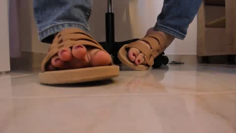 Katty online show from 03/24/26, 08:36