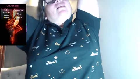 katty online show from 11/08/25, 12:38