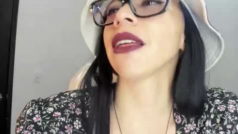 Katty online show from 01/08/26, 08:22