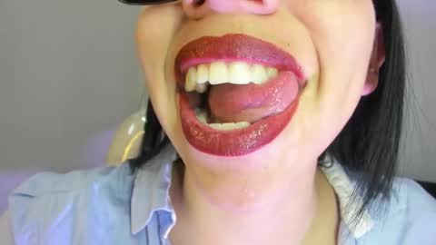 Katty online show from 02/18/26, 05:42