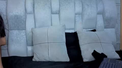 Katty  online show from 04/23/26, 08:22