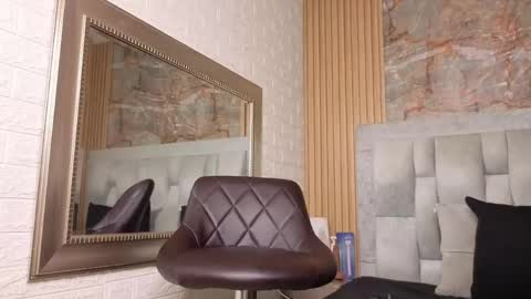 Snapshot of katty_roose2 chatting on 05/20/26, 08:15 Katty online show from 05/20/26, 08:15