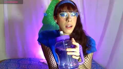 kattycat_ online show from 12/14/25, 05:24