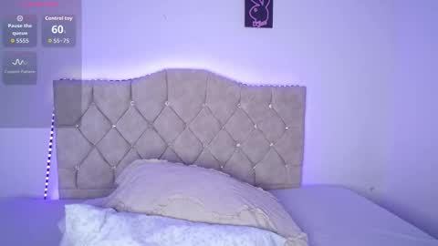 Snapshot of kattycurvy_ chatting on 10/11/25, 11:58 katty peach online show from 10/11/25, 11:58