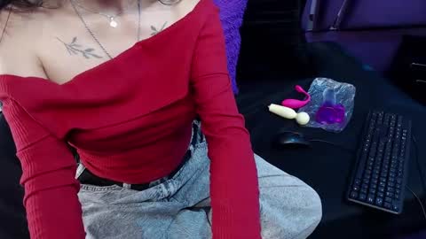 Snapshot of kattyqueenn chatting on 02/19/25, 12:11 katty online show from 02/19/25, 12:11