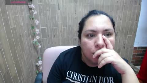 Snapshot of katy2425 chatting on 06/23/26, 01:47 Katy online show from 06/23/26, 01:47