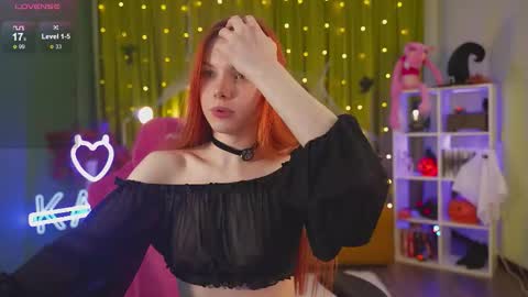 Katy      -    online show from 11/03/25, 02:46